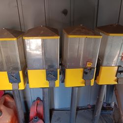 4 Candy Dispenser Coin Machines