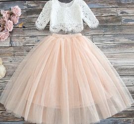 Girls lace top with tule maxi skirt