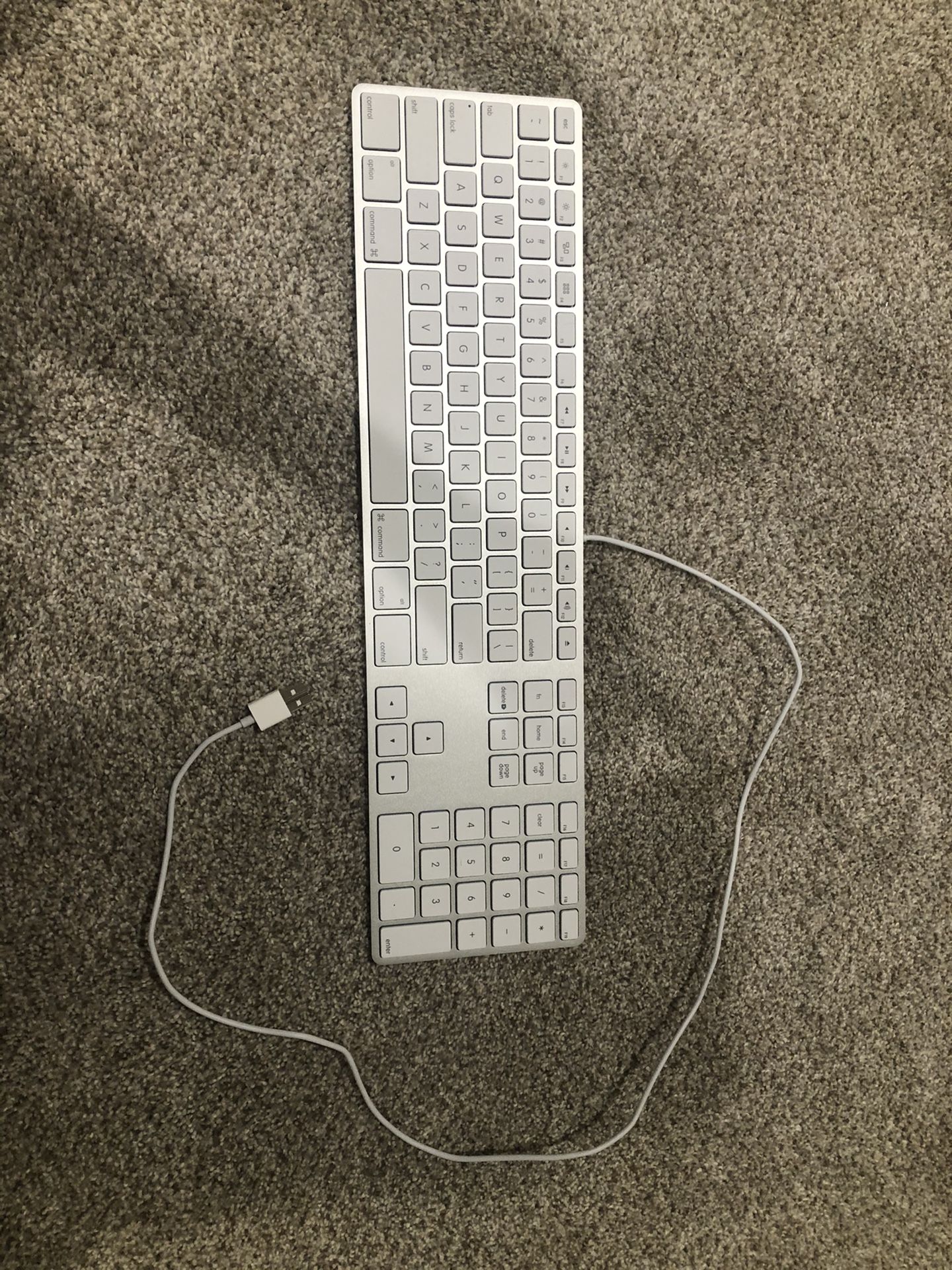 Apple aluminum keyboard