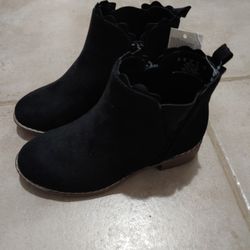 Gap Black Boots Size 11