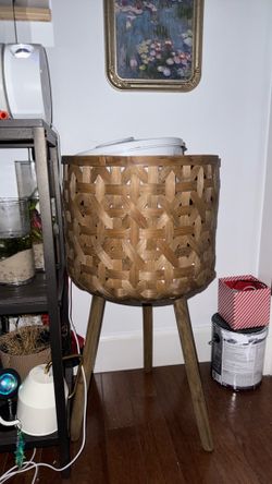 Large planter