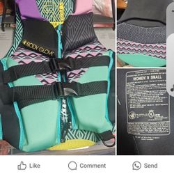  Women's Life Jacket 