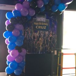 Fortnite Balloon Garland 