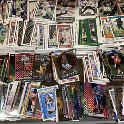 NFL Football card Lot of over 2000 cards from 2010s-2020s Lots of Rookie cards