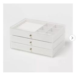 Acrylic jewelry box