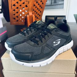 SKECHERS Women’s LITE-WEIGHT Black Sneakers Size 7 with Memory Foam Style # 52630W