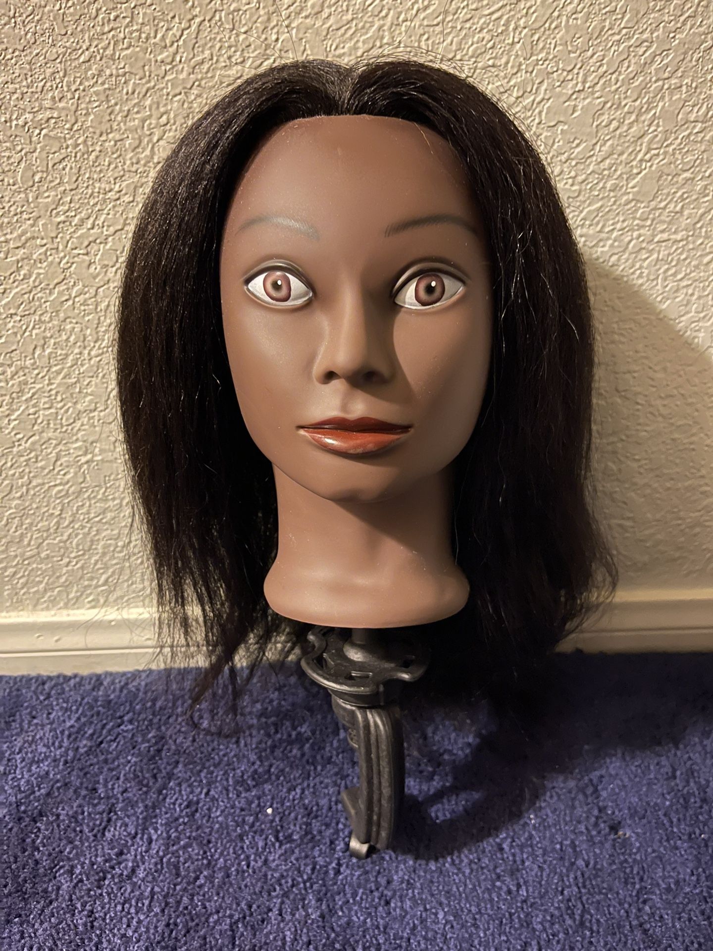 Mannequin Head With Hair For Beauty School