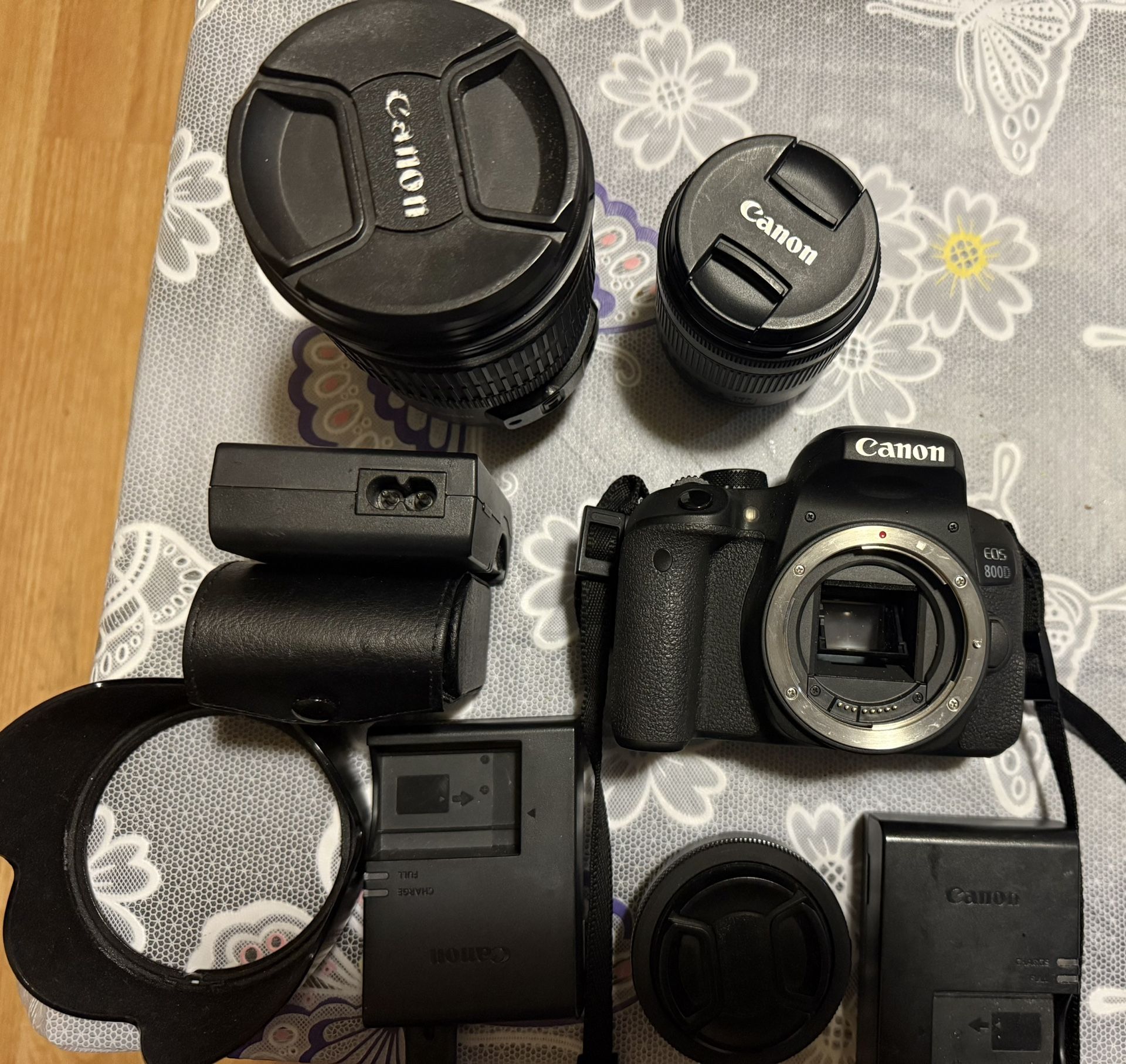 Canon 800D Camera