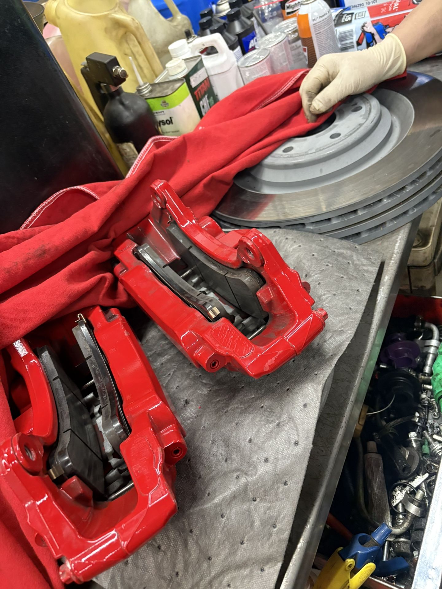 2024 Cadillac Escalade Front Brakes Calipers Rotors