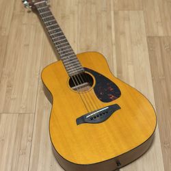 Yamaha JR1 FG Junior