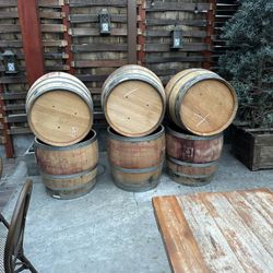 High Quality Empty Wine Planters 