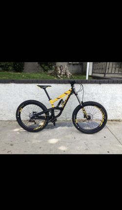 2017 Scott Voltage 720