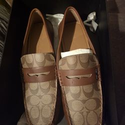 Coach New Size 9 a 9.5 