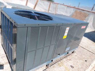 FIXING/REPLACEING ALL AC UNITS! RESIDENTIAL OR COMMERCIAL! Free ESTIMATE!