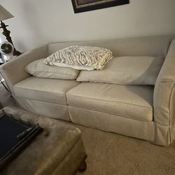Moving Sale Couch, 2 Chairs, 2 Ottoman 