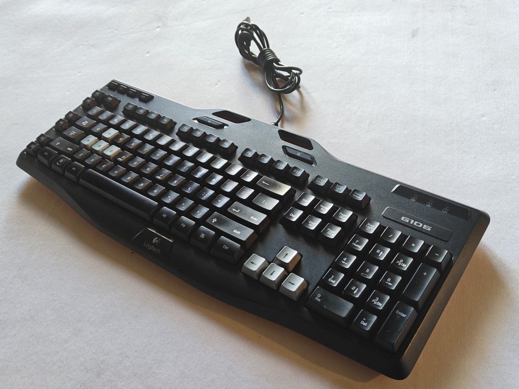 Gaming Keyboard Logitech G105