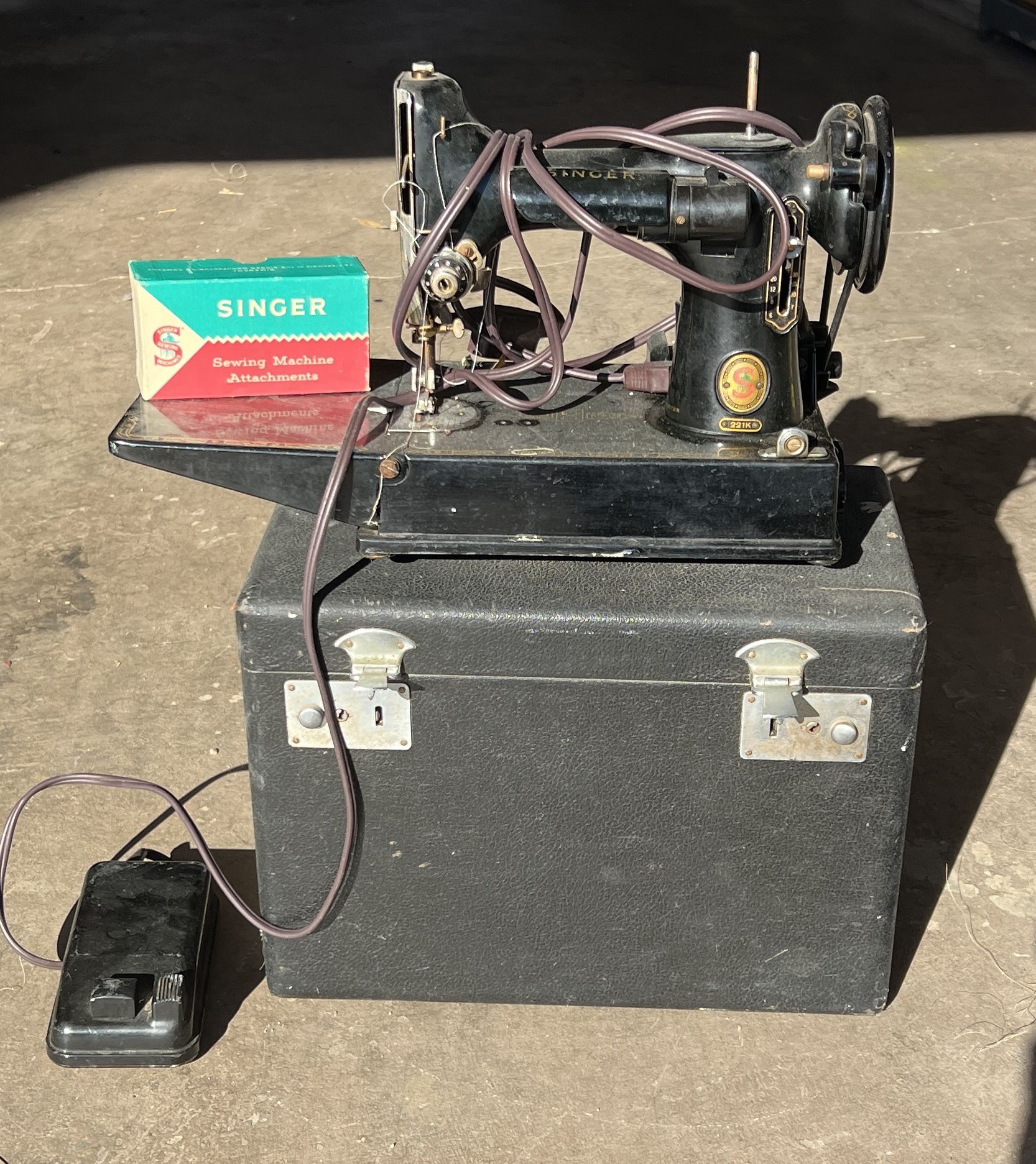 Old Portable Singer Sewing Machine