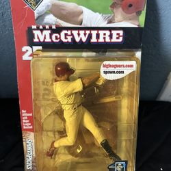 Mark McGwire #25 Big League Baseball Challenge Sports Picks Figure 
