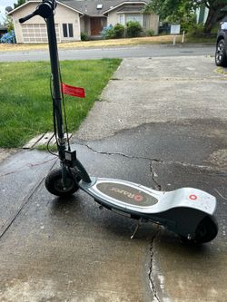 Razor scooter