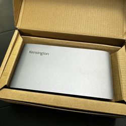 Windows and MacBook thunderbolt dock station USB-C