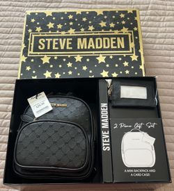 2 Piece Gift Set (Mini Backpack And a Card Case)