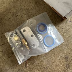 Fuel Lab Pressure Regulator 