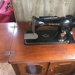 1934 Singer Table Sewing Machine 