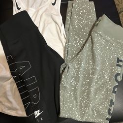 Size Small Nike Wear