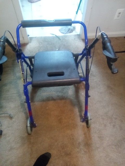 Invacare Walker
