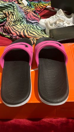 Nike Slides