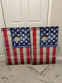 Cornhole boards set