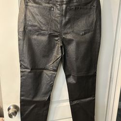 Women’s Pants Size 14