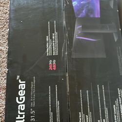 LG Ultra Gear 32GS95UE 31.5” OLED 4k