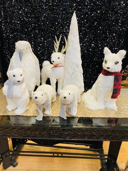 7 White Christmas animals for decor $60 for everything “NO HOLDING “