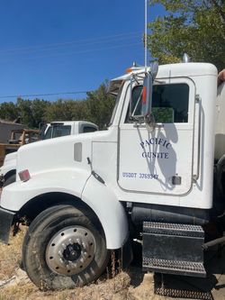 2003 peterbult cummin (Gunite Truck)