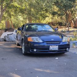 2004 Hyundai Tiburon GT