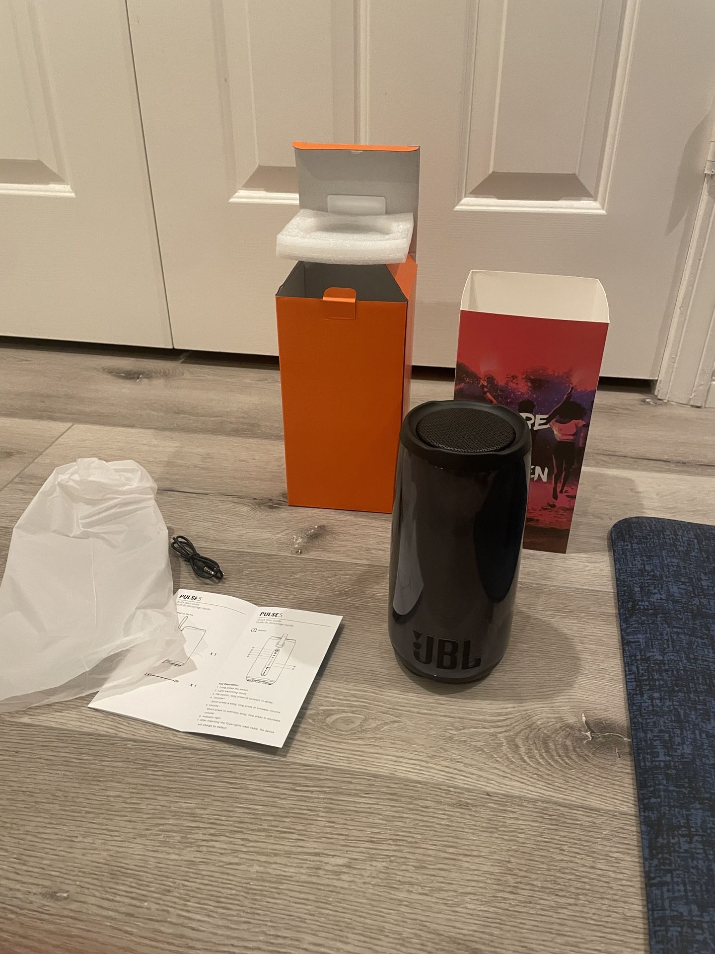 Jbl Pulse 5 Black Brand New