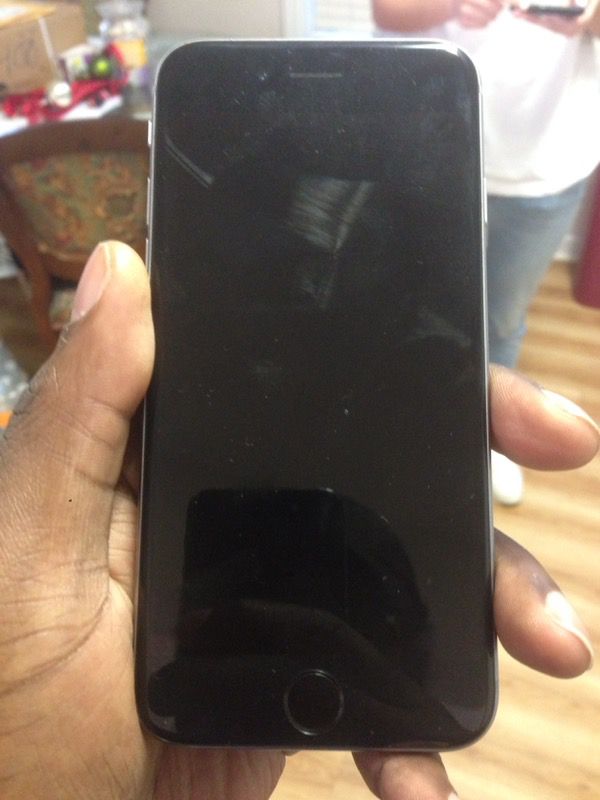 T-mobile iPhone 6 16gb no cracks