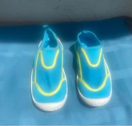 Kids Water Shoes Blue and Yellow 13-1