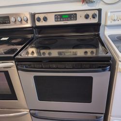 Stove Eléctric Nice Condition Everything