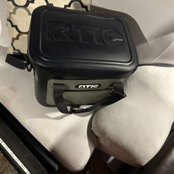 New Rtic Soft Cooler