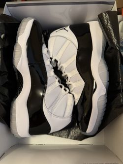 Jordan 11 Concord Size 10.5 