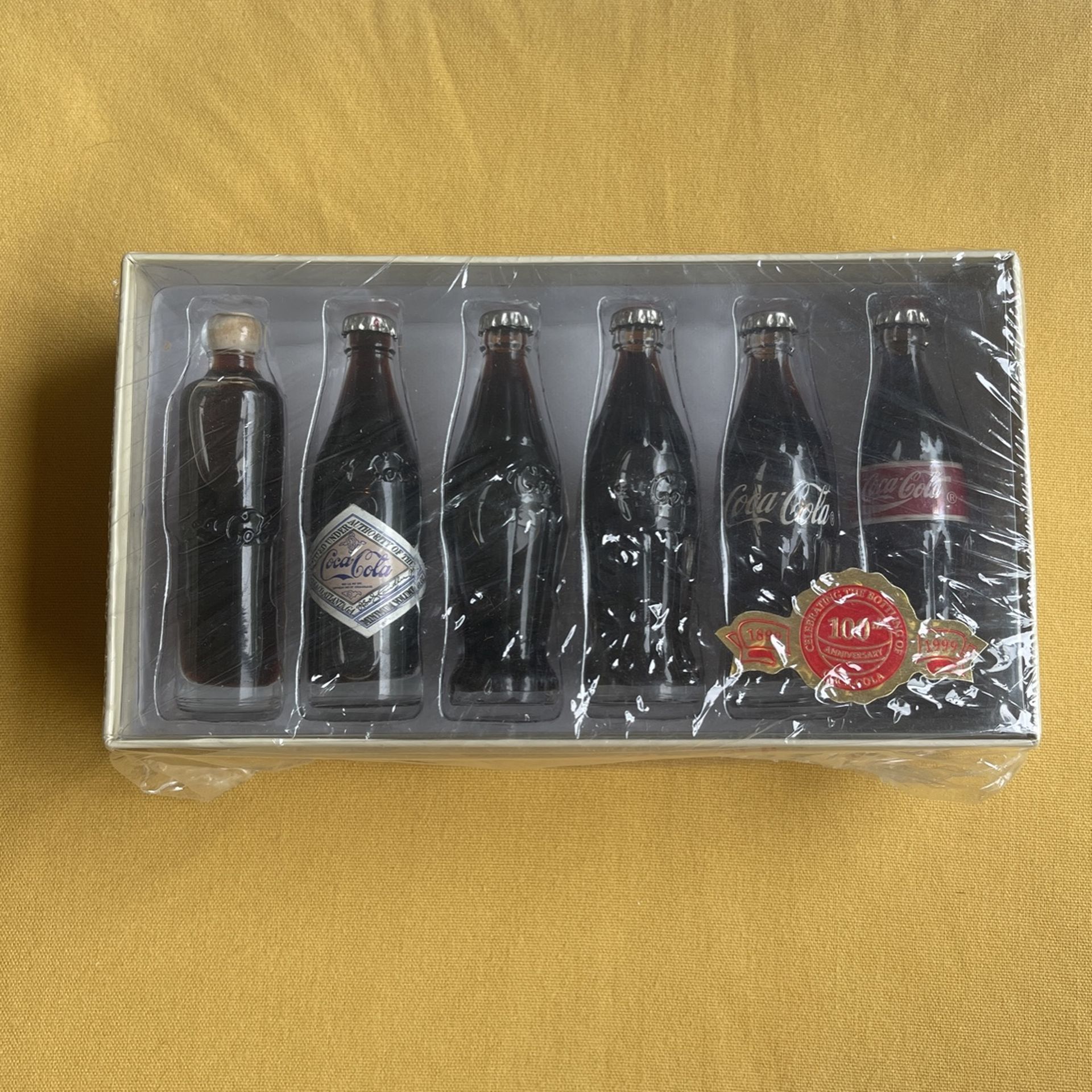 Coca Cola Evolution of the Contour bottle