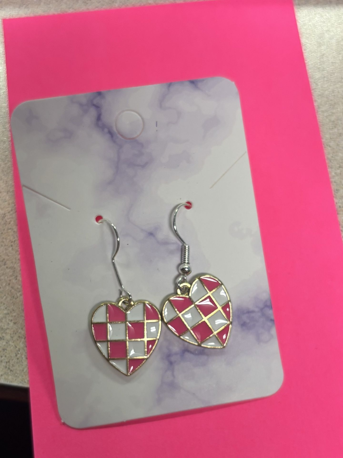Heart Shaped Checkered Print Earrings.