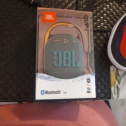 JBL Bluetooth Speaker Clip 4