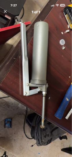 Grease gun