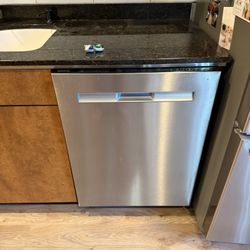 Maytag Dishwasher