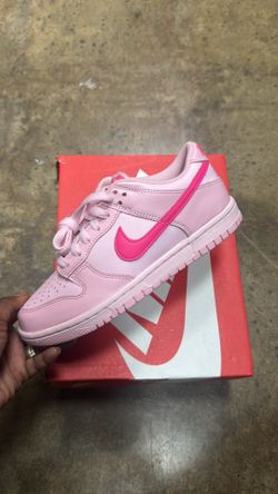 Triple pink dunk 4y-7y all sizes