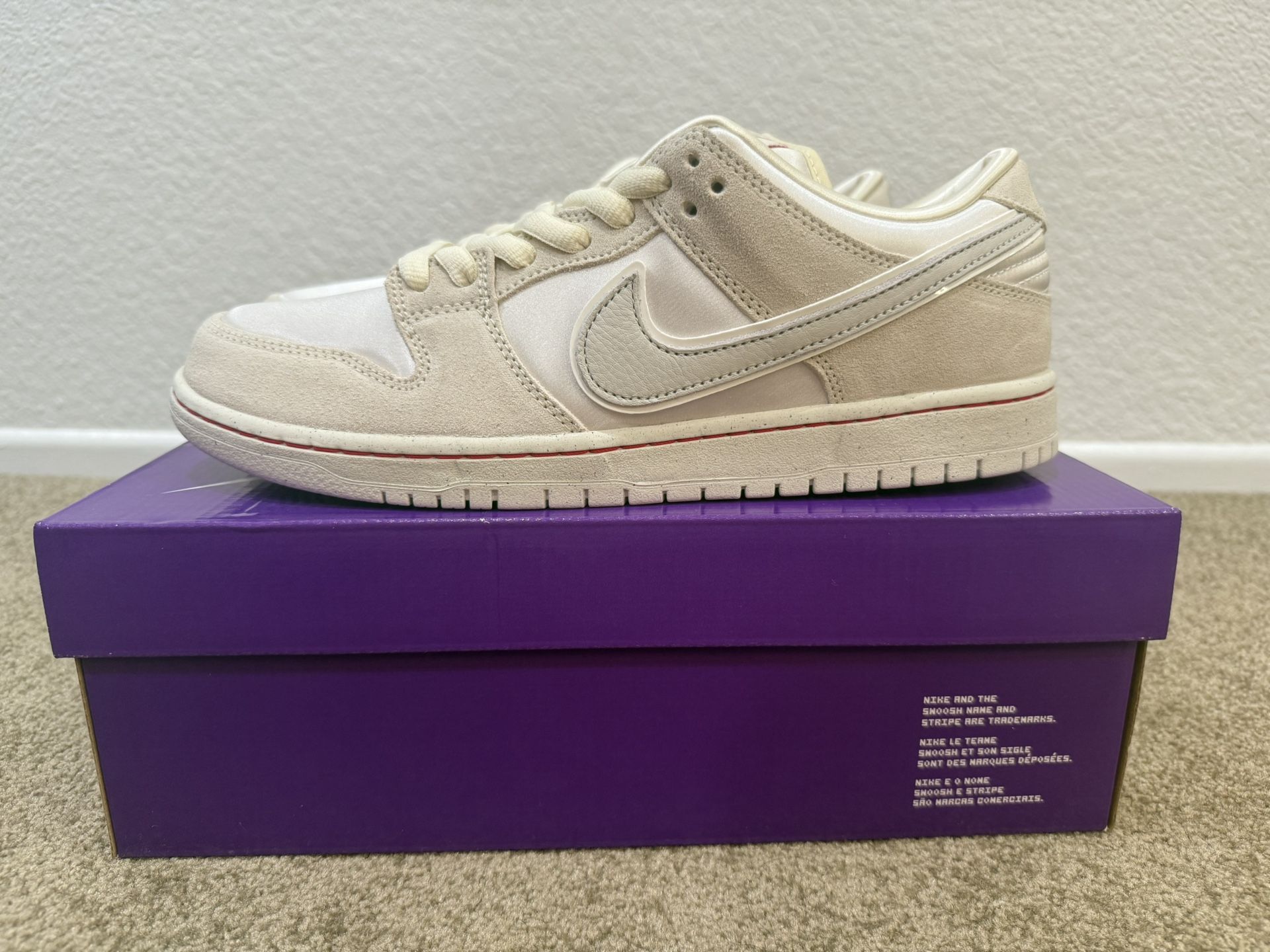 Nike SB Dunk Low City Of Love Light Bone Size 11