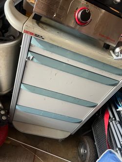 Tool cart